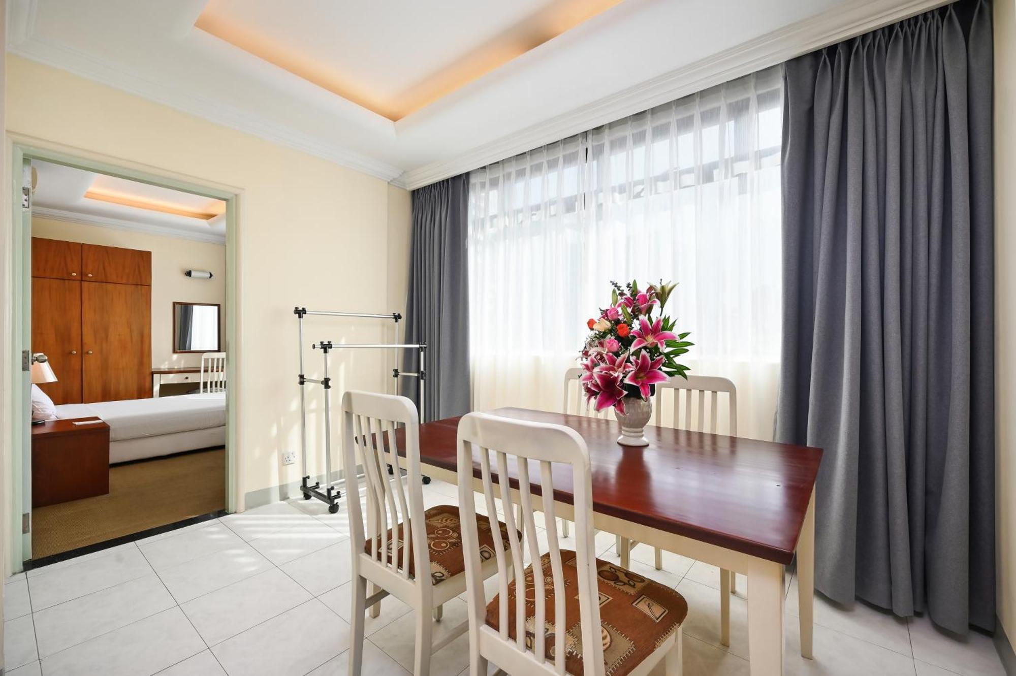 Cityview Serviced Apartment & Hotel Хошимин Екстериор снимка