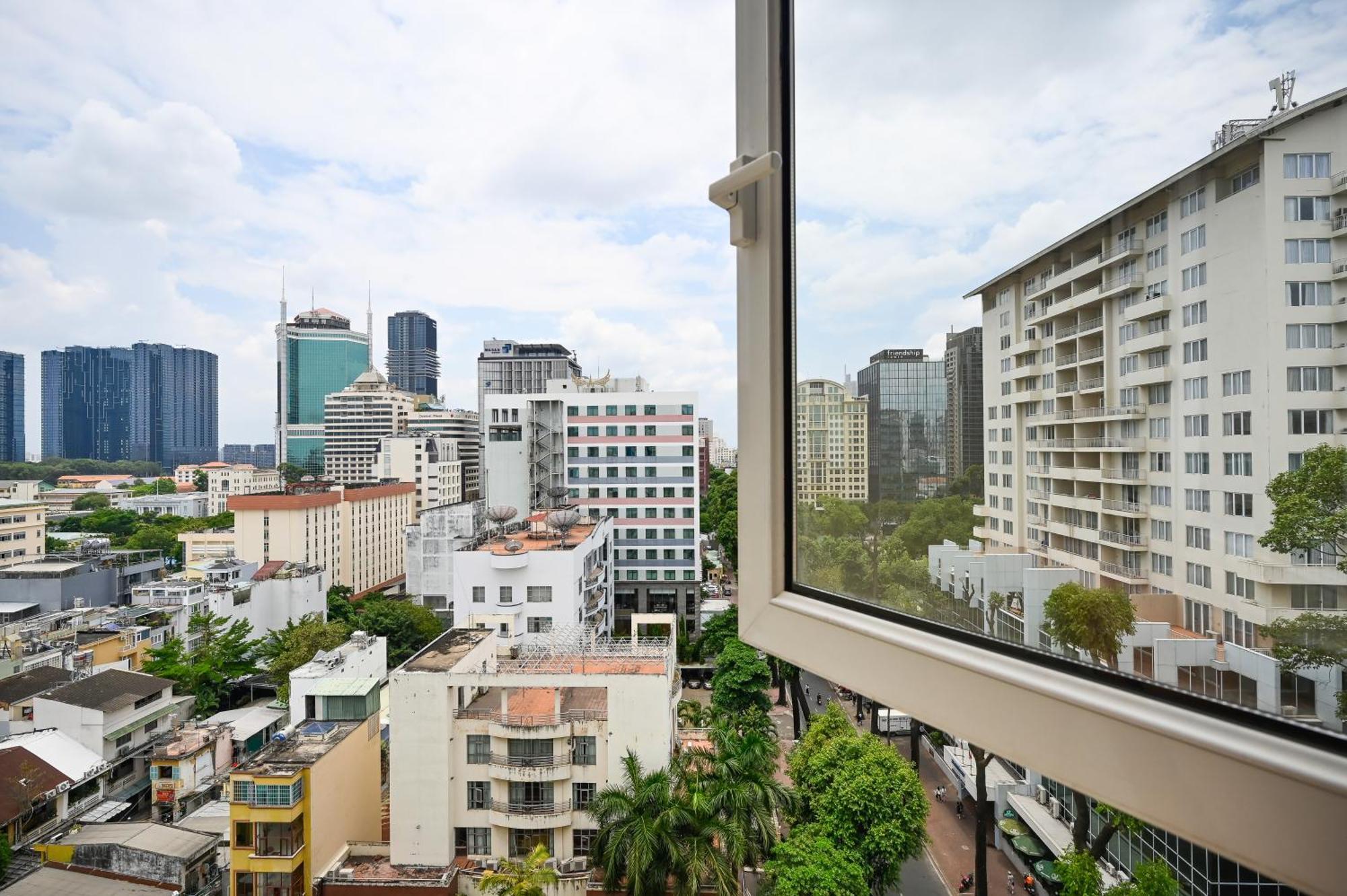 Cityview Serviced Apartment & Hotel Хошимин Екстериор снимка